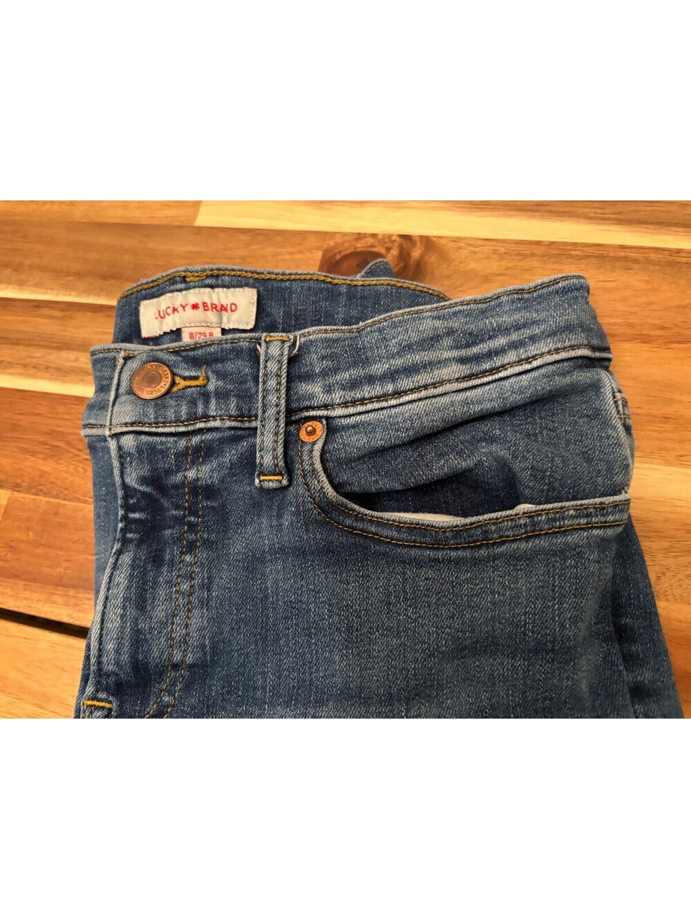Lucky Brand Women's Mid-Rise Flare Jeans Size 8/29 R (2250)